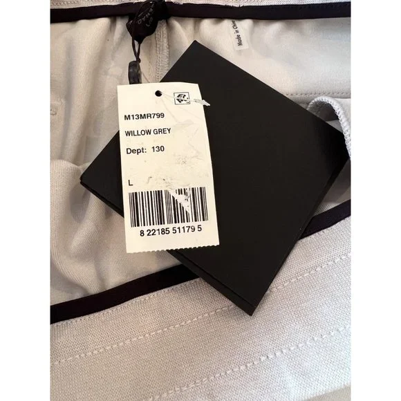 Men's Moose Knuckles Perido Cargo Joggers - Picture 10 of 15